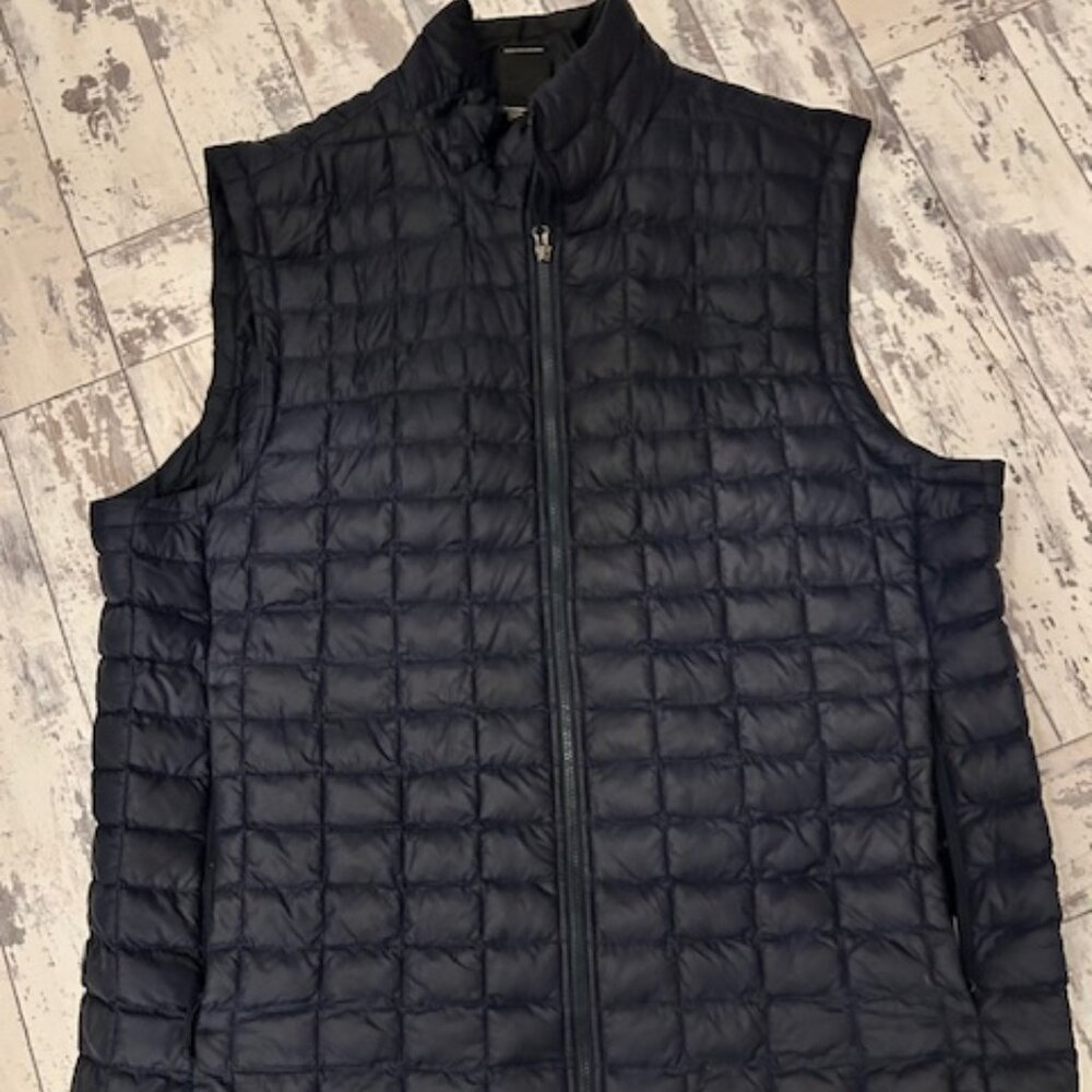 Men's North Face Navy Blue Vest